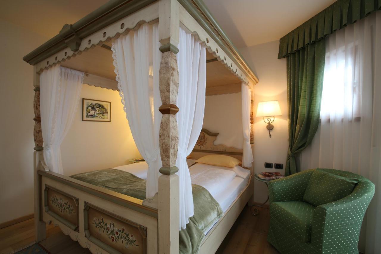 Hotel Mesdi Arabba Exterior photo